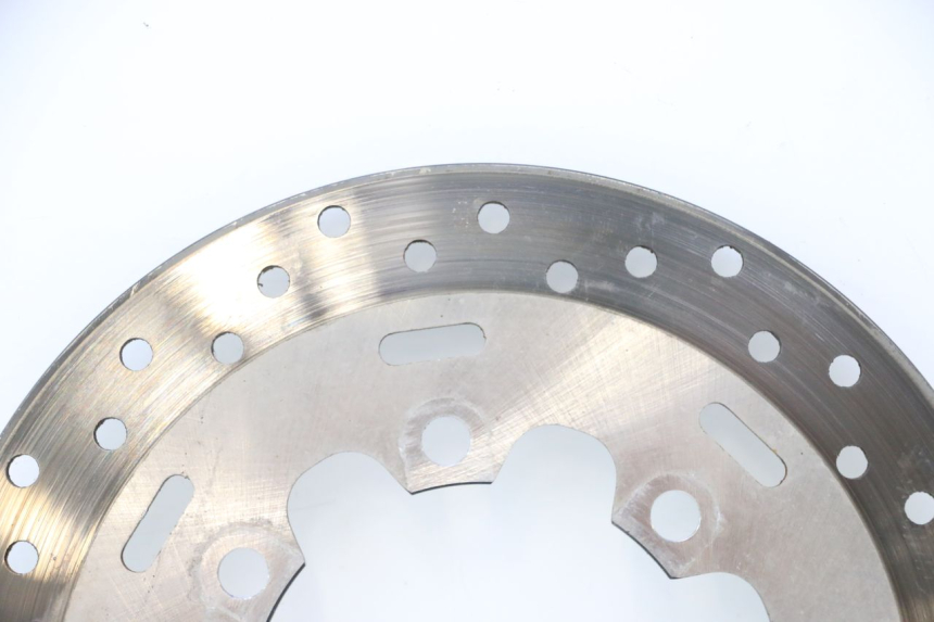 photo de DISQUE FREIN ARRIERE PIAGGIO MP3 HPE 530 (2022 - 2026) - Points de fixation
