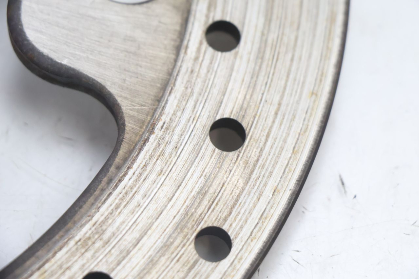 photo de DISQUE FREIN ARRIERE HARLEY DAVIDSON ROAD GLIDE FLTRXSE 1920 (2018 - 2022) - Points de fixation