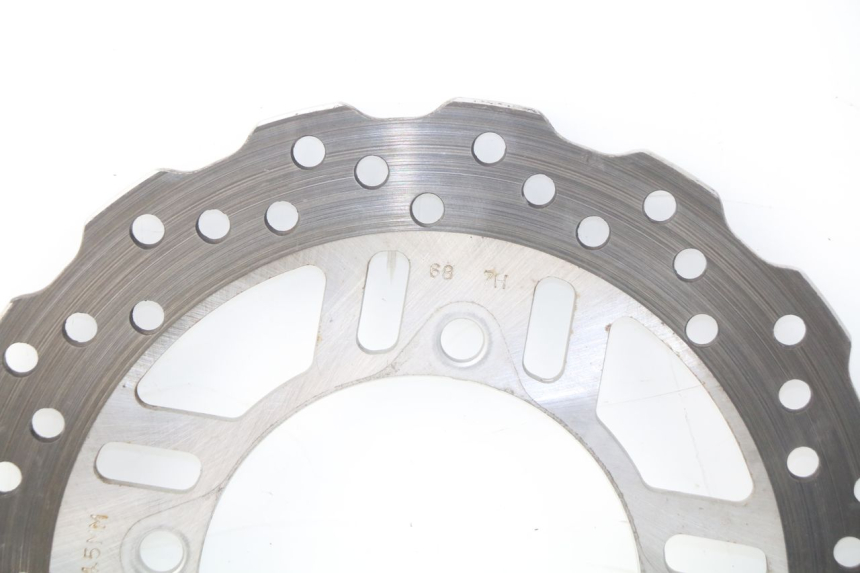 photo de DISQUE FREIN ARRIERE KAWASAKI Z Z900 900 (2017 - 2019) - Zoom état d’usage