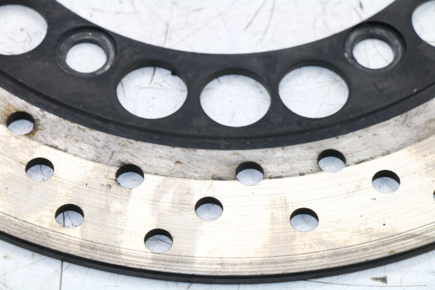 photo de DISQUE FREIN AVANT KINROAD XT125-19 ROAD KING 125 (2010 - 2012)