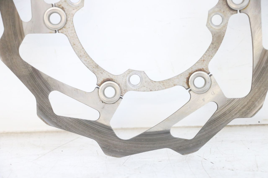 photo de DISQUE FREIN AVANT KAWASAKI KXF KX-F 250 (2017 - 2019) - Gros plan technique