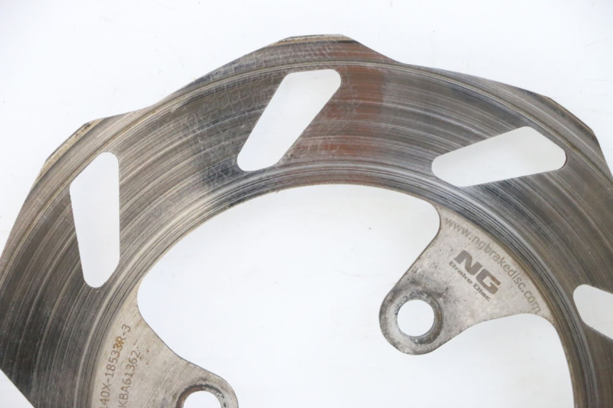 photo de DISQUE FREIN AVANT PEUGEOT LUDIX 50 (2005 - 2007) - Vue d’ensemble