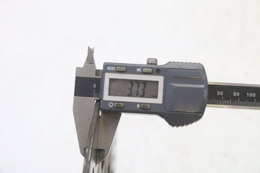 photo de DISQUE FREIN AVANT SUZUKI UH BURGMAN 125 (2002 - 2006)