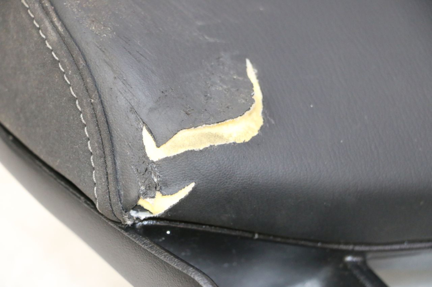 photo de DOSSERET YAMAHA XMAX X-MAX 125 (2021 - 2025) - Gros plan technique