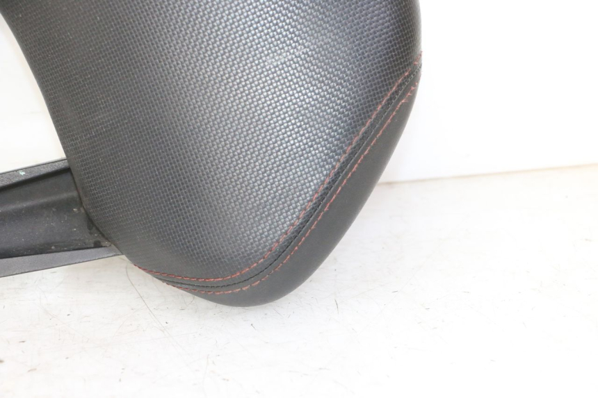 photo de DOSSERET YAMAHA X-MAX XMAX 125 (2010 - 2014)