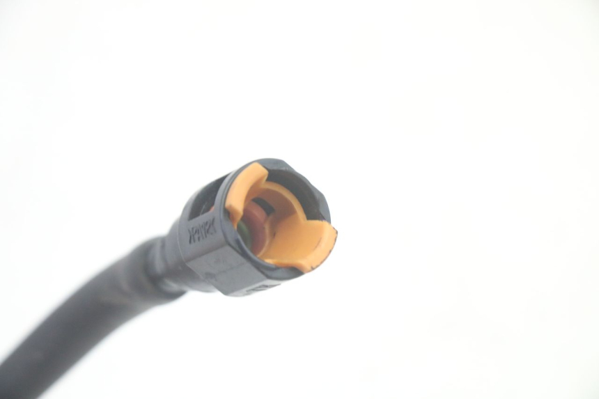 photo de DURITE INJECTEUR SUZUKI BURGMAN EXECUTIVE ABS 650 (2006 - 2012) - Vue d’ensemble