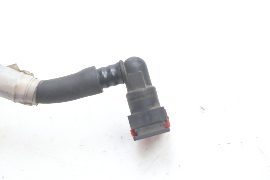 photo de DURITE INJECTEUR KAWASAKI ER-6 ER6 N 650 (2005 - 2009) - Gros plan technique