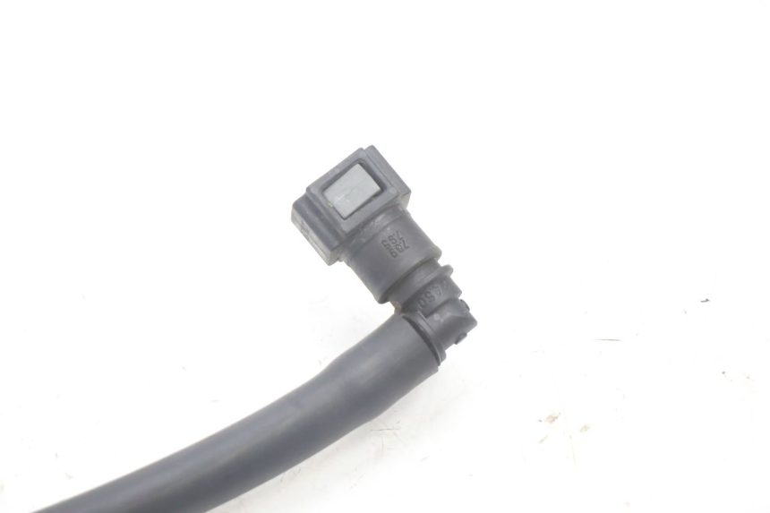 photo de DURITE INJECTEUR YAMAHA FJR 1300 (2001 - 2005) - Zoom état d’usage