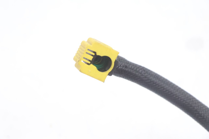 photo de DURITE INJECTEUR PIAGGIO MP3 HPE 530 (2022 - 2026) - Gros plan technique