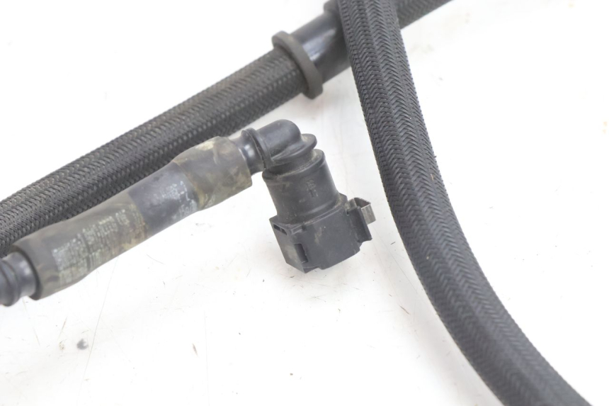 photo de DURITE INJECTEUR PIAGGIO MP3 500 (2016 - 2018) - Autre angle de vue
