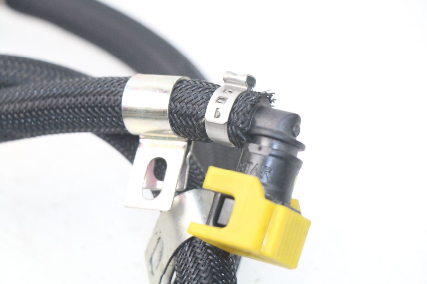 photo de DURITE INJECTEUR PIAGGIO MP3 HPE 500 (2019 - 2022)