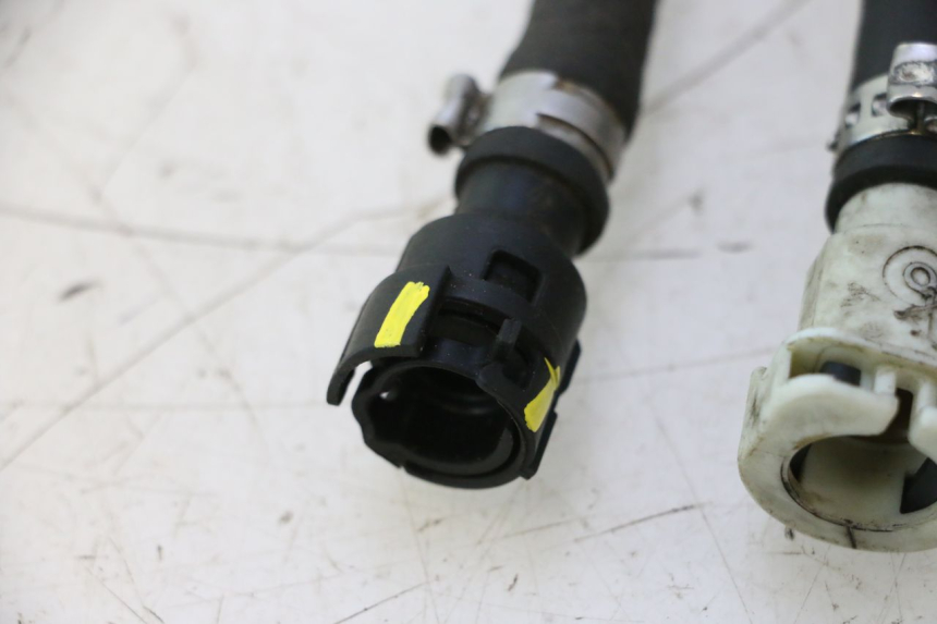 photo de DURITE INJECTEUR CAN-AM SPYDER RS 1000 (2008 - 2012) - État de surface