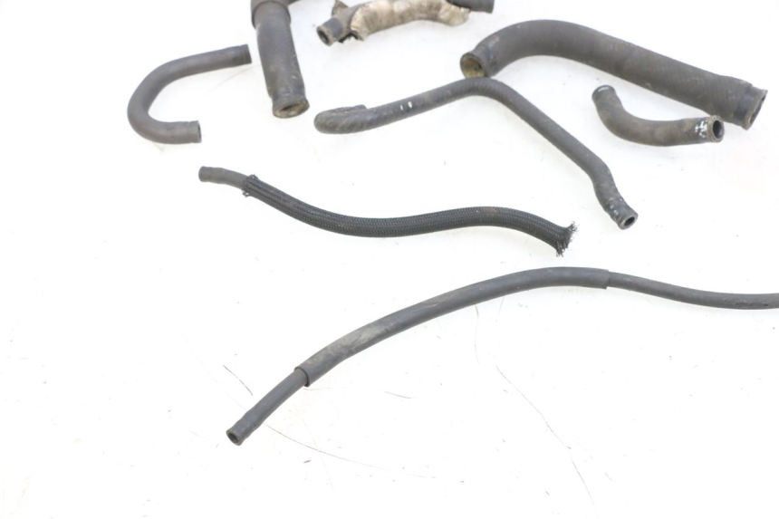 photo de DURITE RADIATEUR SUZUKI BURGMAN 650 (2013 - 2020)