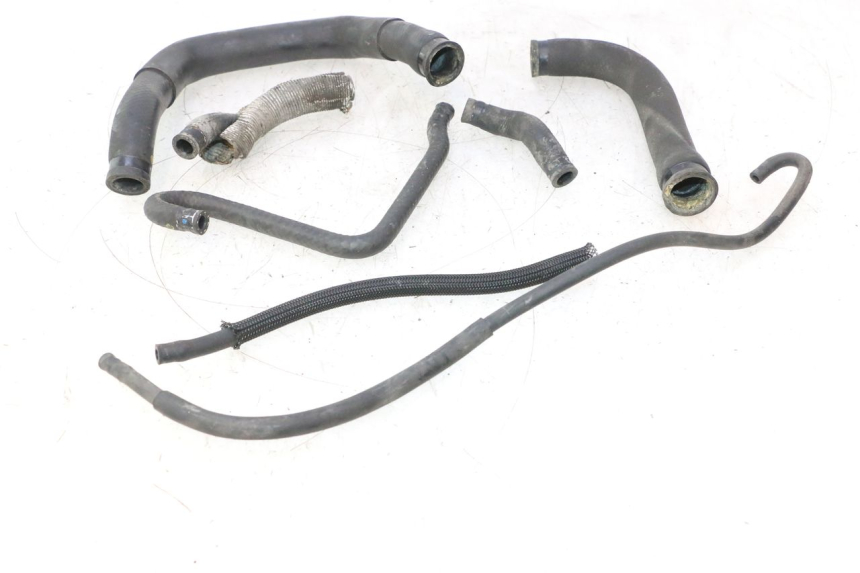 photo de DURITE RADIATEUR SUZUKI BURGMAN EXECUTIVE ABS 650 (2006 - 2012) - Détail de la pièce