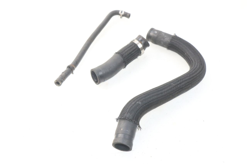 photo de DURITE RADIATEUR SUZUKI GSR 600 (2005 - 2012)