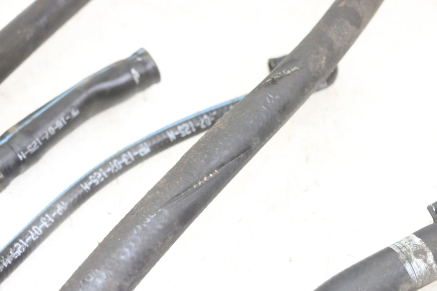photo de DURITE RADIATEUR PEUGEOT JET FORCE CARBU 50 (2003 - 2016)
