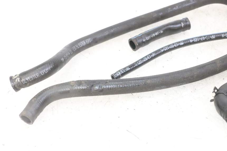 photo de DURITE RADIATEUR PEUGEOT JET FORCE CARBU 50 (2003 - 2016)