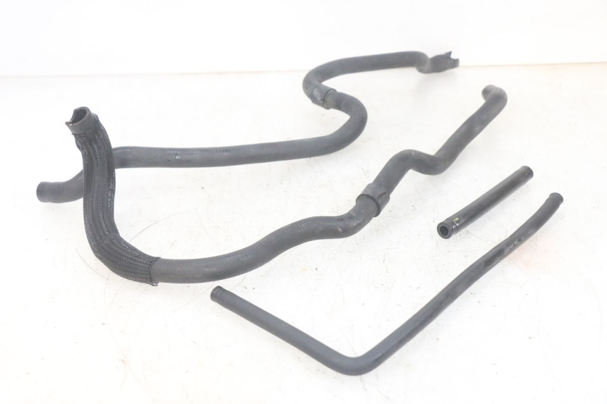 photo de DURITE RADIATEUR PIAGGIO MP3 HPE 300 (2019 - 2026) - Vue principale