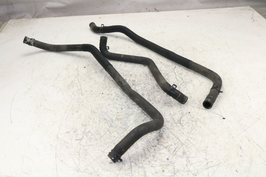 photo de DURITE RADIATEUR PEUGEOT SATELIS 125 (2006 - 2009)