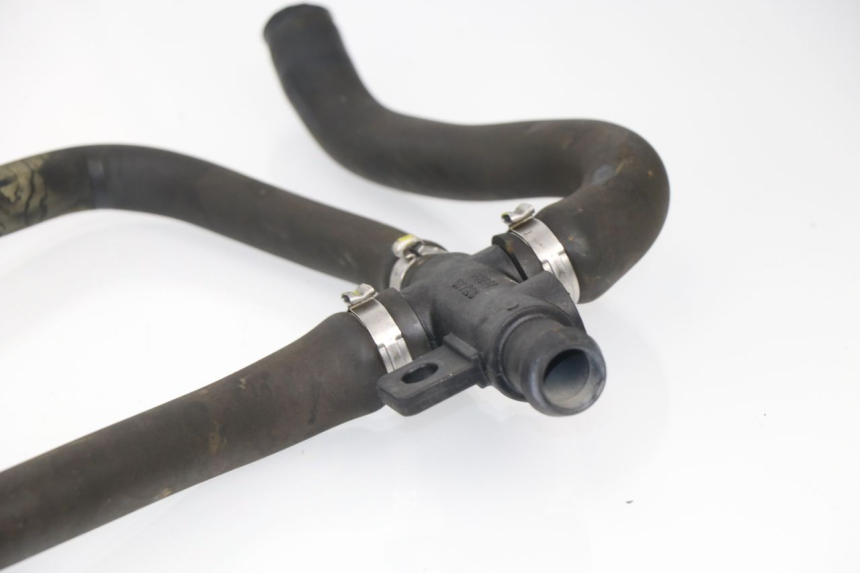 photo de DURITE RADIATEUR PIAGGIO VESPA GTS 125 (2007 - 2012)