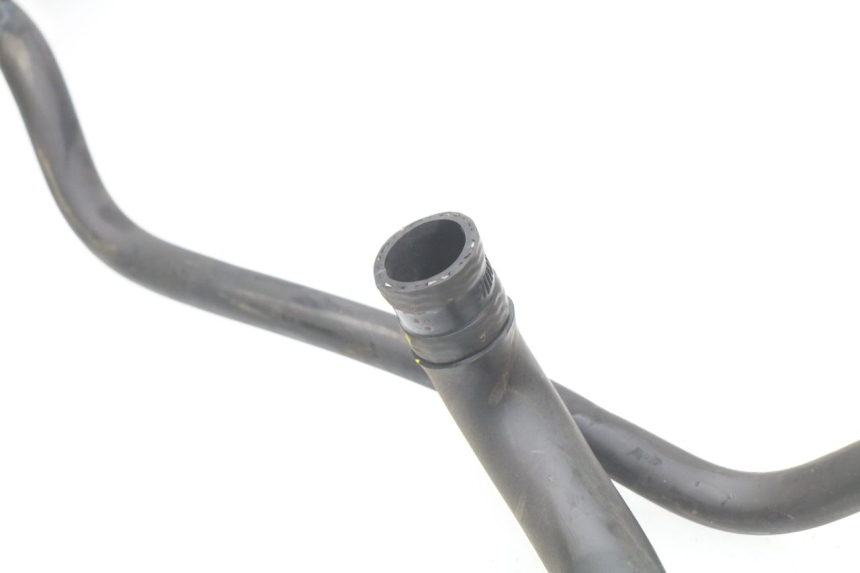 photo de DURITE RADIATEUR PIAGGIO VESPA GTS IE ABS 300 (2016 - 2018)