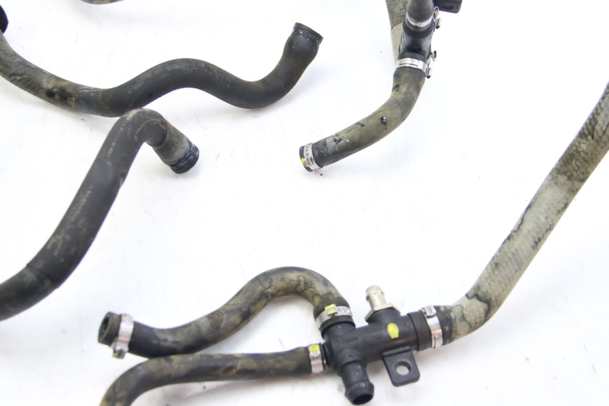 photo de DURITE RADIATEUR PIAGGIO VESPA GTS SUPER IE 125 (2009 - 2016)