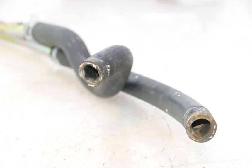 photo de DURITE RADIATEUR HONDA SH 125 (2001 - 2003) - État de surface
