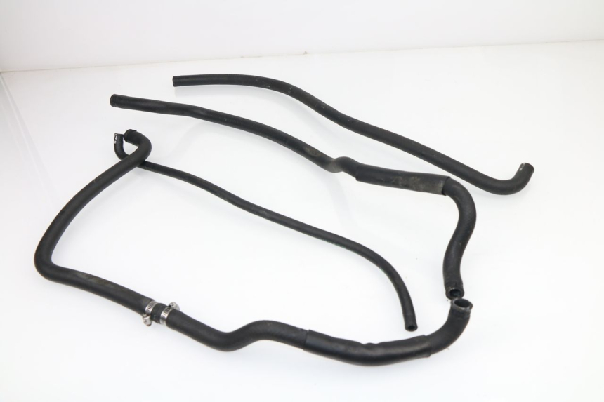 photo de DURITE RADIATEUR SYM GTS 250 (2005 - 2008)