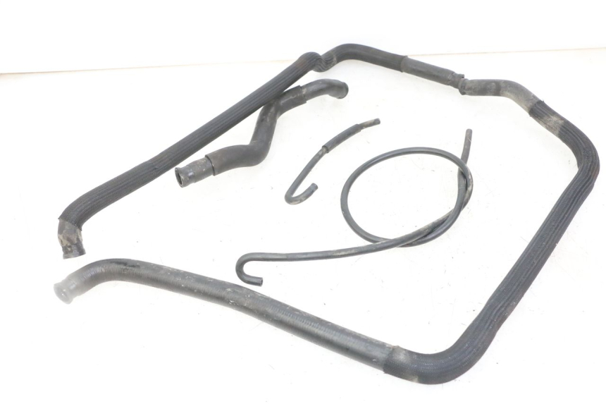 photo de DURITE RADIATEUR SUZUKI UH BURGMAN 125 (2002 - 2006)