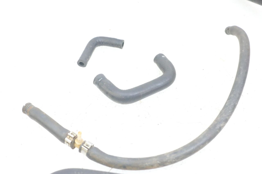 photo de DURITE RADIATEUR YAMAHA AEROX 2T 50 (2013 - 2017)