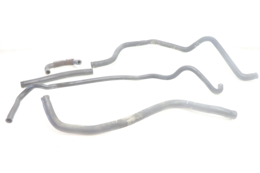 photo de DURITE RADIATEUR YAMAHA YP MAJESTY 125 (2002 - 2006) - Vue principale
