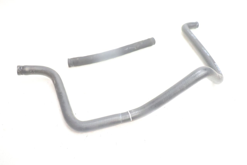 photo de DURITE RADIATEUR YAMAHA YP MAJESTY 125 (2002 - 2006) - Vue principale