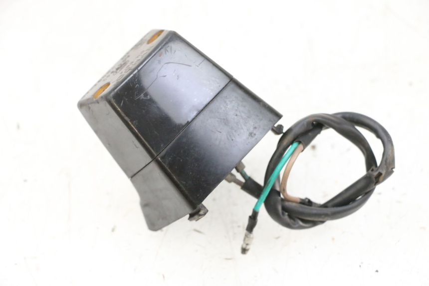 photo de ECLAIRAGE DE PLAQUE KYMCO AGILITY CITY 4T 50 (2008 - 2016) - Autre angle de vue