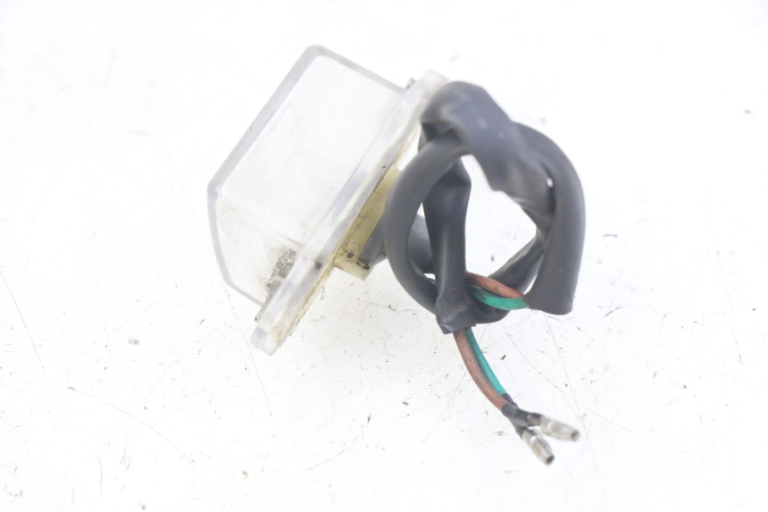 photo de ECLAIRAGE DE PLAQUE KYMCO AGILITY RS 4T 50 (2009 - 2013)