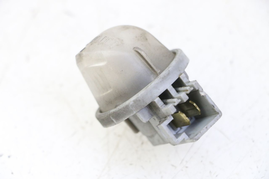 photo de ECLAIRAGE DE PLAQUE SUZUKI BURGMAN 125 (2007 - 2014)