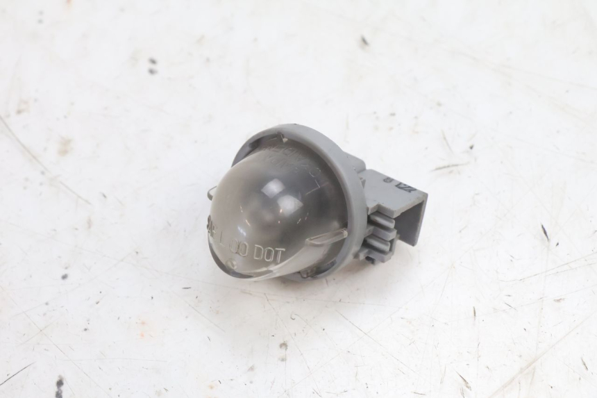 photo de ECLAIRAGE DE PLAQUE SUZUKI BURGMAN 125 (2007 - 2014) - Détail de la pièce