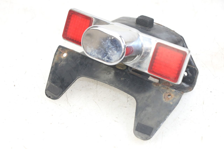 photo de ECLAIRAGE DE PLAQUE HONDA CA REBEL 125 (1995 - 2001)