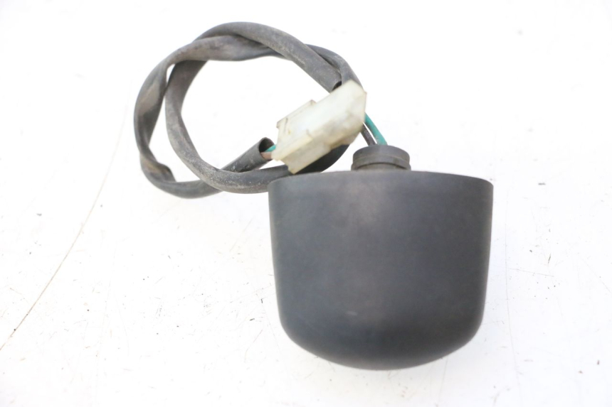 photo de ECLAIRAGE DE PLAQUE PEUGEOT CITYSTAR 125 (2011 - 2017) - Points de fixation
