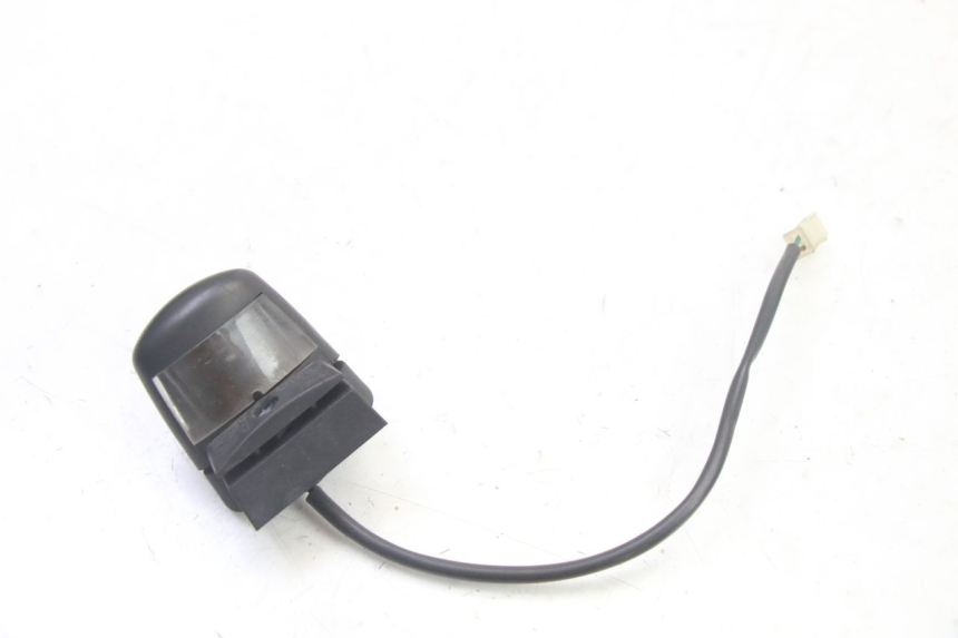 photo de ECLAIRAGE DE PLAQUE PEUGEOT ELYSEO 125 (1999 - 2004)