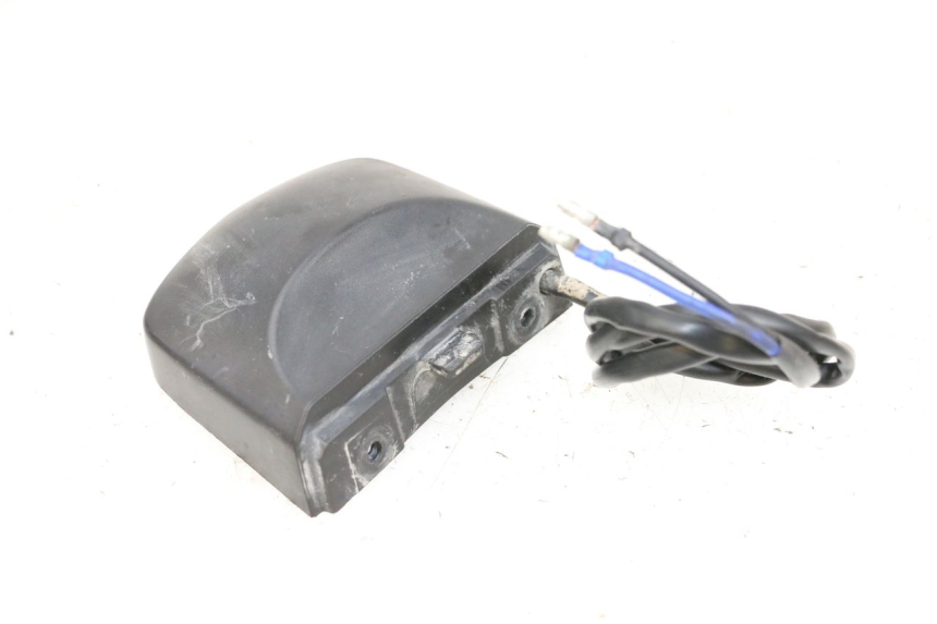 photo de ECLAIRAGE DE PLAQUE YAMAHA FJR ABS 1300 (2006 - 2012) - Zoom état d’usage