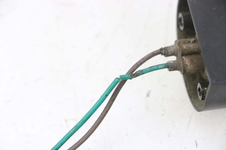 photo de ECLAIRAGE DE PLAQUE KYMCO GRAND DINK 125 (2008 - 2014)