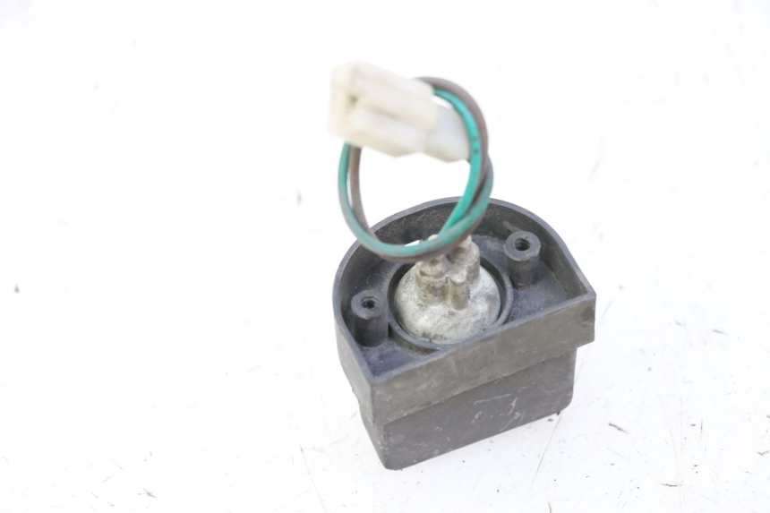 photo de ECLAIRAGE DE PLAQUE KYMCO GRAND DINK 125 (2002 - 2007)