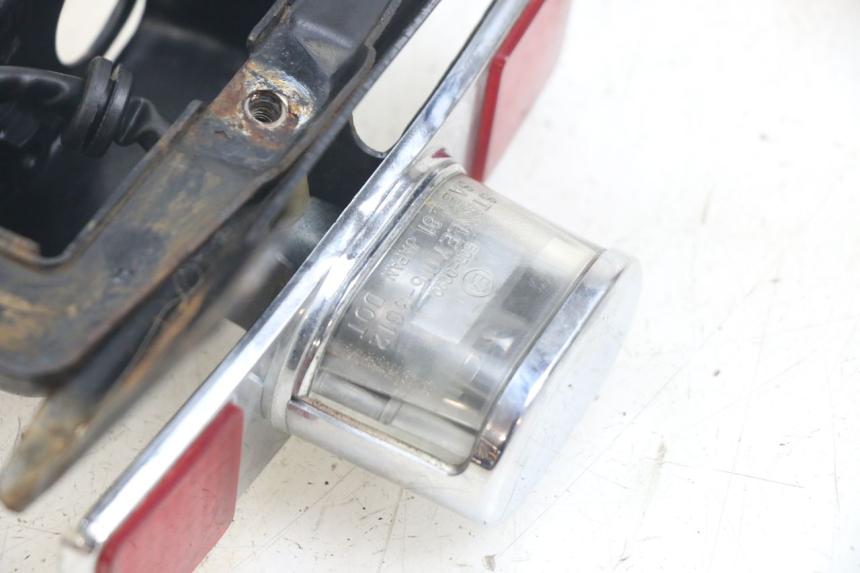 photo de ECLAIRAGE DE PLAQUE HONDA CA REBEL 125 (1995 - 2001)