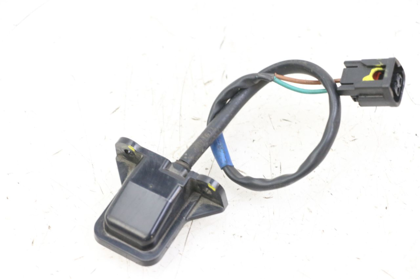 photo de ECLAIRAGE DE PLAQUE HONDA FORZA 125 (2021 - 2025)