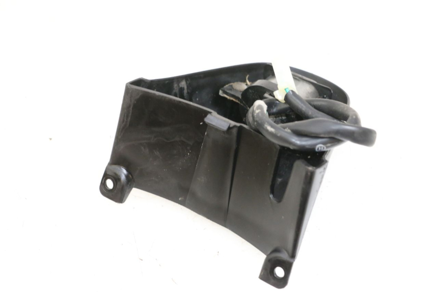 photo de ECLAIRAGE DE PLAQUE HONDA NHX LEAD 110 (2008 - 2010)