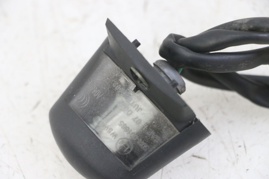 photo de ECLAIRAGE DE PLAQUE PEUGEOT KISBEE 2T 50 (2018 - 2022)