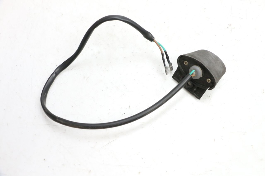 photo de ECLAIRAGE DE PLAQUE PEUGEOT KISBEE 4T 50 (2018 - 2022) - Zoom état d’usage