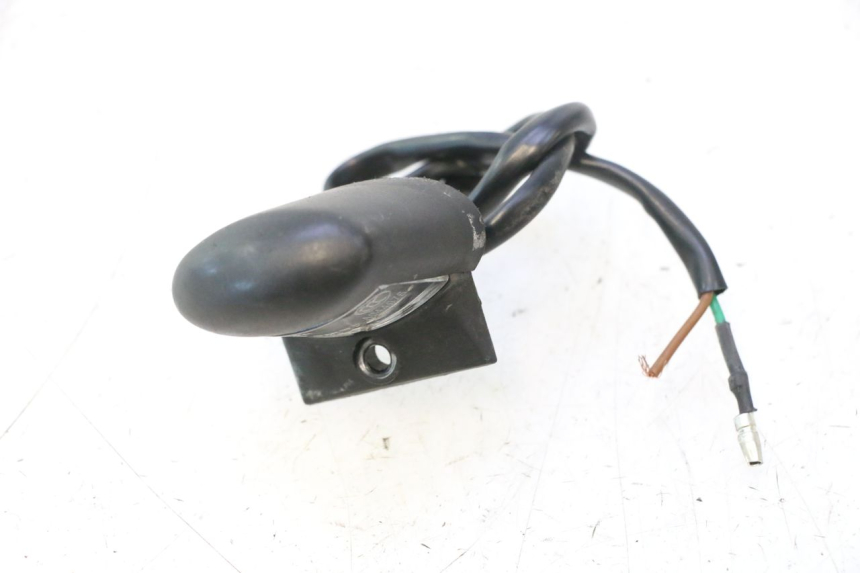 photo de ECLAIRAGE DE PLAQUE PEUGEOT KISBEE 4T 50 (2018 - 2022) - Détail de la pièce