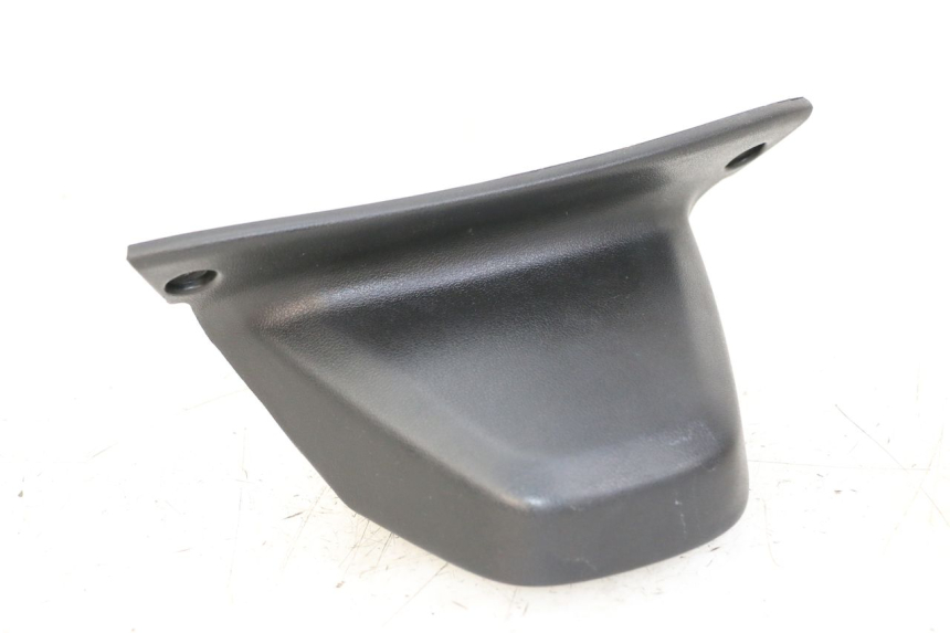 photo de ECLAIRAGE DE PLAQUE KYMCO XCITING 500 (2007 - 2010)