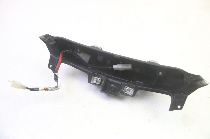 photo de ECLAIRAGE DE PLAQUE PIAGGIO MP3 HPE 350 (2018 - 2020) - Vue d’ensemble